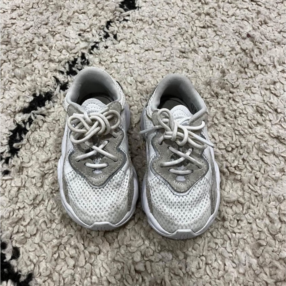 Adidas Ozweego